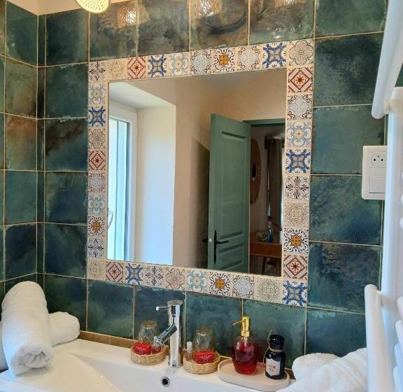 Bed and Breakfast Mas Leblanc Des Alpilles