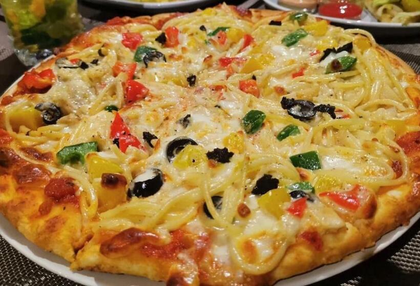 Celonese Hotel & Restaurant Kandy