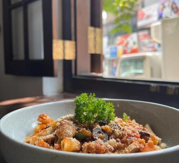 Celonese Hotel & Restaurant Kandy