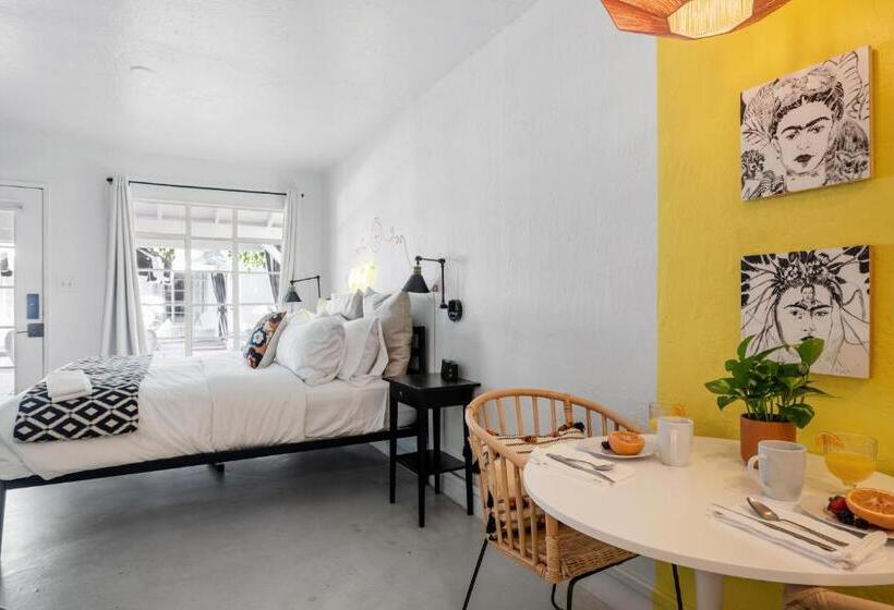 酒店 Downtown Palm Springs Sunny Poolside Suite