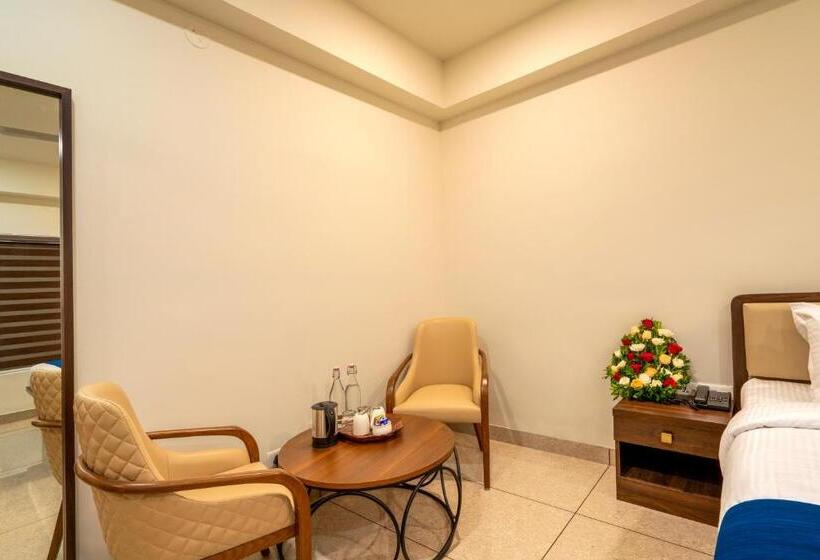 בית מלון כפרי Kumbanad Heritage