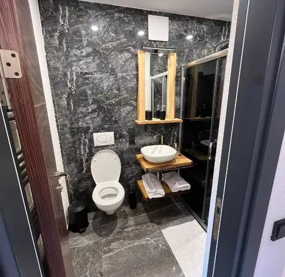 هتل Pension Beyoglu Galata