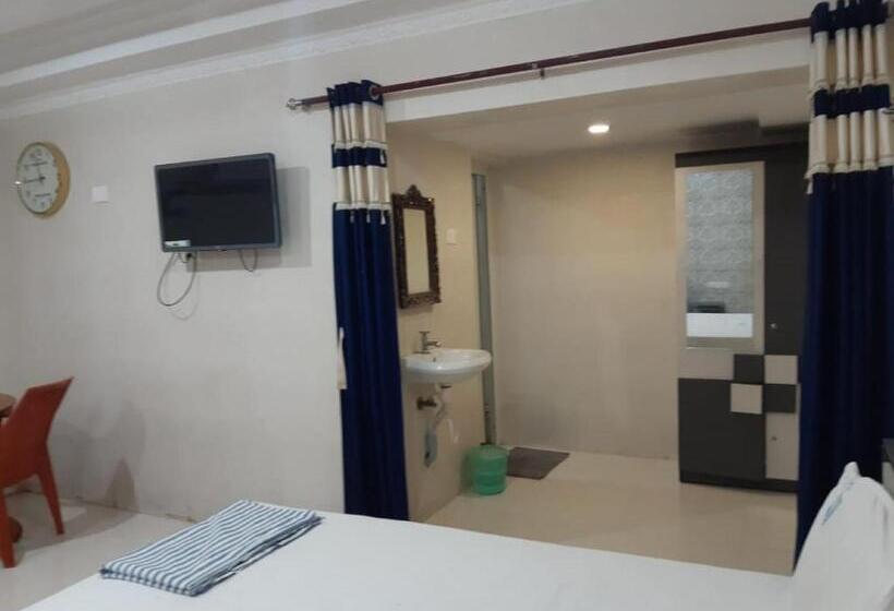 בית מלון כפרי Sri Saravana Rameswaram