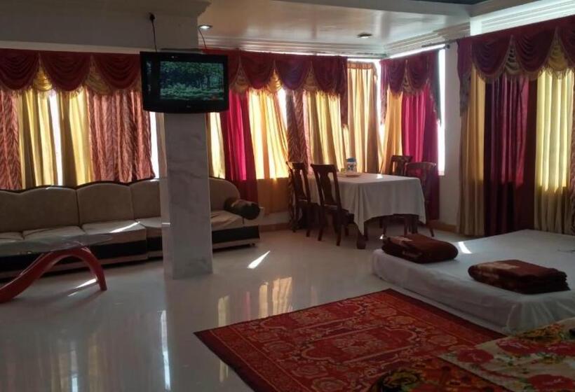 בית מלון כפרי Sri Saravana Rameswaram