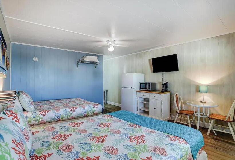 On Island Ocean View Beachy Studio In Campy 1970s Converted Motel