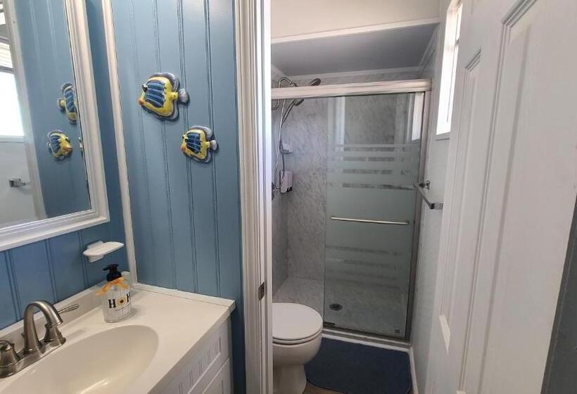 On Island Ocean View Beachy Studio In Campy 1970s Converted Motel