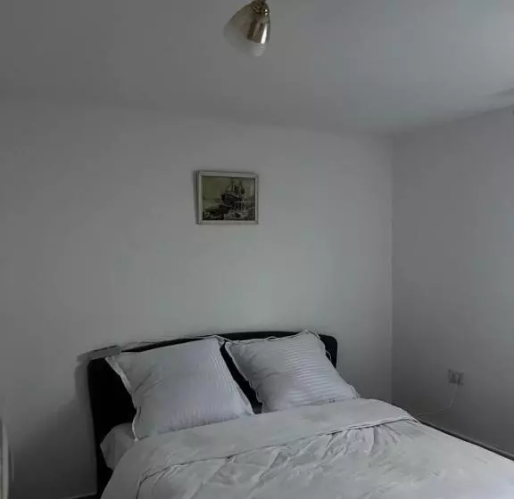 Majatalo Casa Guriță
