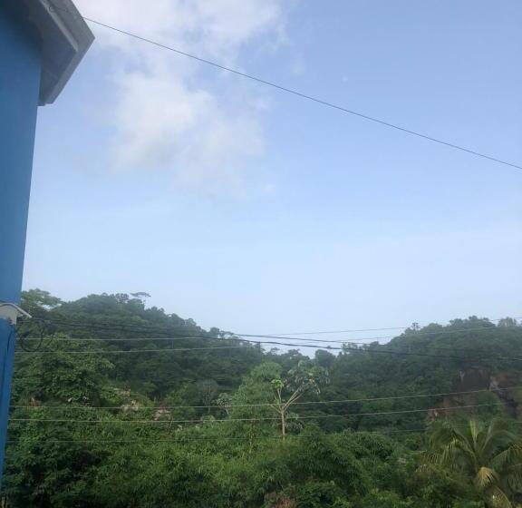 پانسیون Dreas Cozy Combo Special