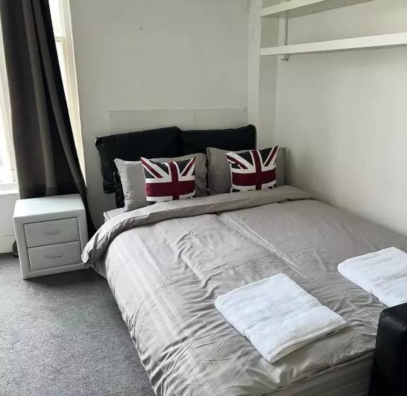 پانسیون Islington Budget Guesthouse
