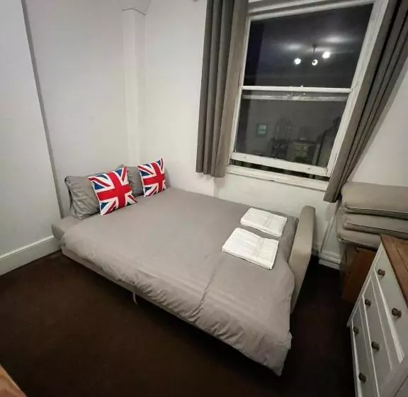 پانسیون Islington Budget Guesthouse