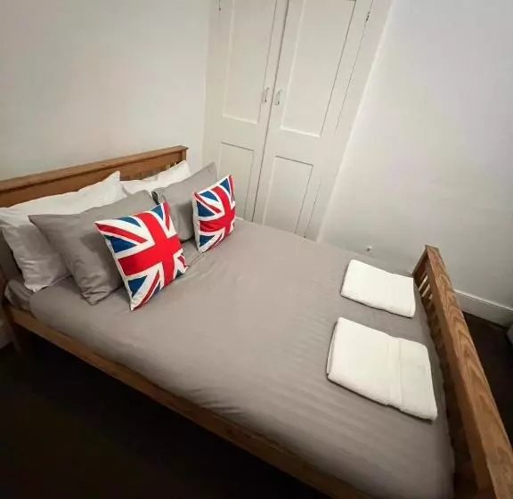 پانسیون Islington Budget Guesthouse