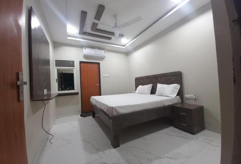 פנסיון Shri Kushal Heritage