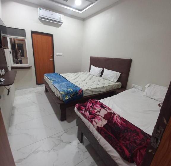 פנסיון Shri Kushal Heritage