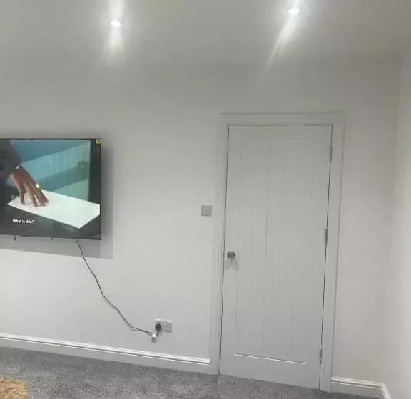 Majatalo Spacious Self Contained Studio