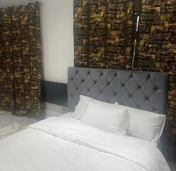 Majatalo Spacious Self Contained Studio