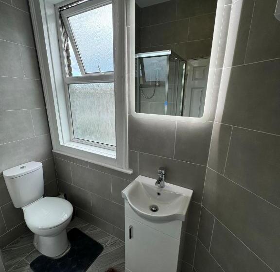 펜션 Superb Triple Room Beside Croke Park   1