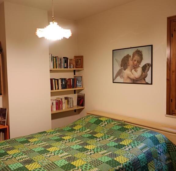 مبيت وإفطار Casa Ciclamina