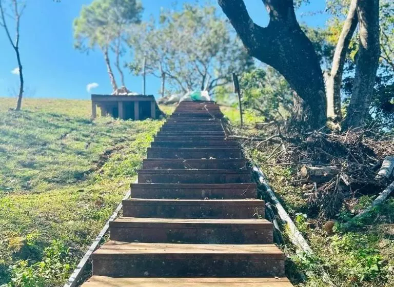 تختخواب و صبحانه Kilar Mountain Villa