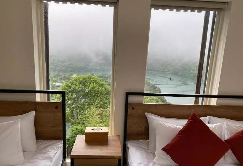 تختخواب و صبحانه Kilar Mountain Villa