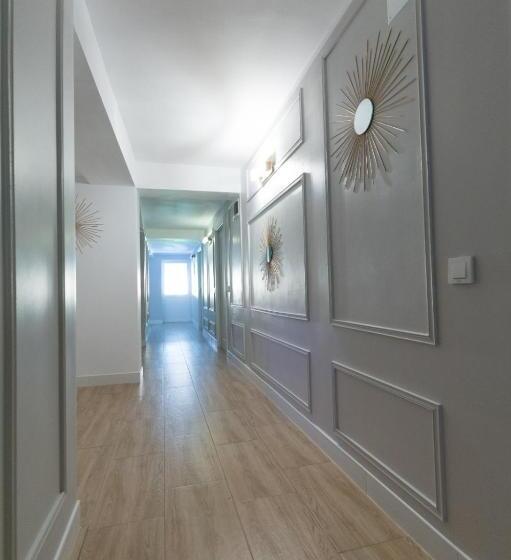 هتل Complex Turistic Veverita