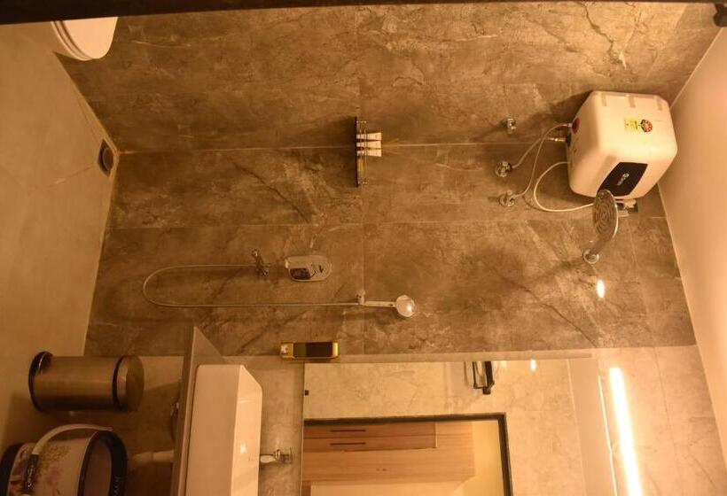 Hotel Hari International