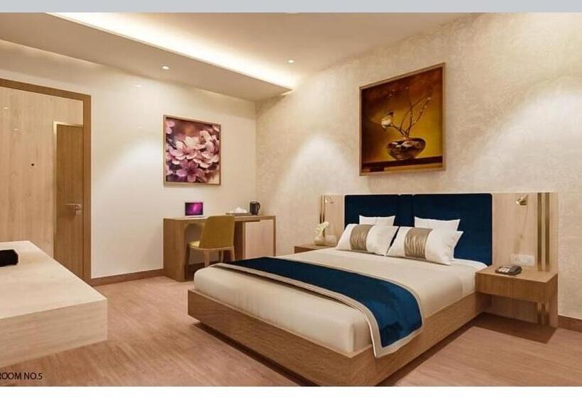 Hotel Hari International