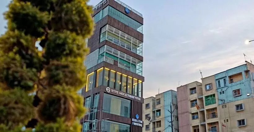 Hotelli Hari International