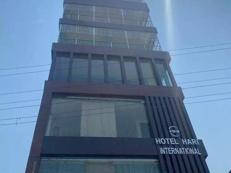 Hotelli Hari International