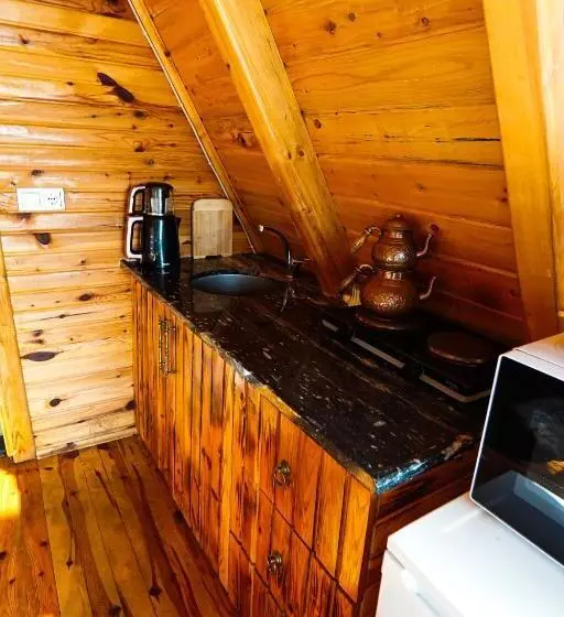 Hotelli Heidi Bungalov