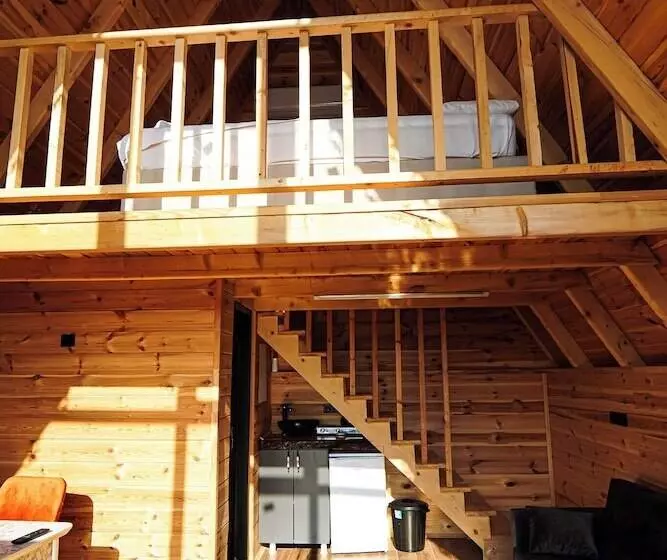 Hotelli Heidi Bungalov