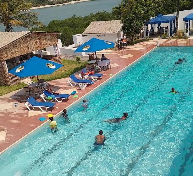 هتل L A Bendera S Beach