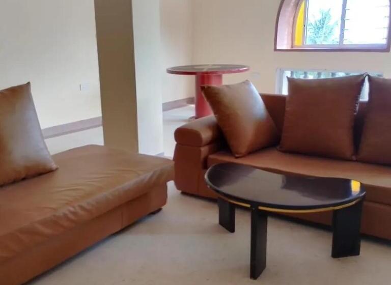 هتل L A Bendera S Beach