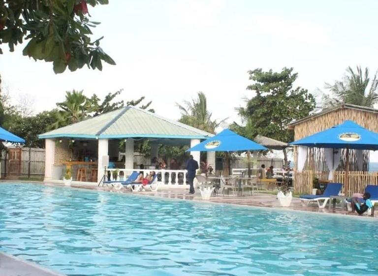 هتل L A Bendera S Beach