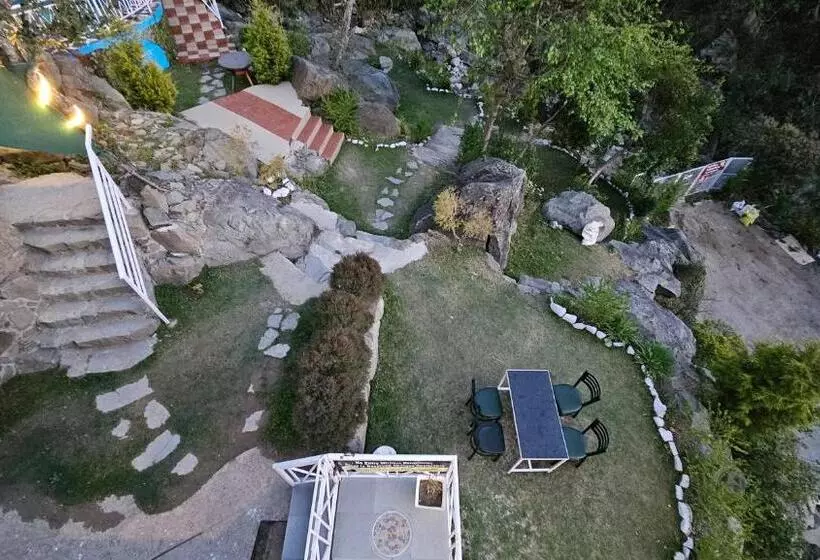 Hotelli On The Rocks