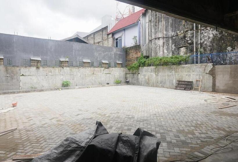 בית מלון כפרי Surya Abadi Guest House Syariah