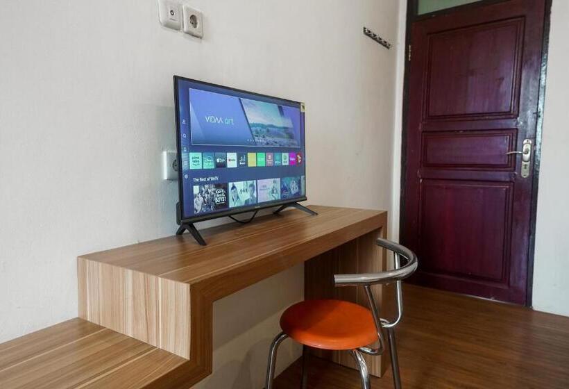 בית מלון כפרי Surya Abadi Guest House Syariah