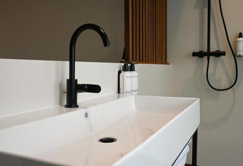 בית מלון כפרי Van Heeckeren City Centre Jacuzzi Lofts