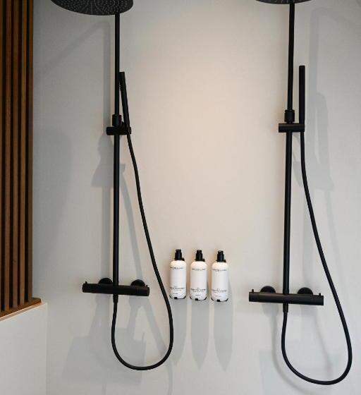 בית מלון כפרי Van Heeckeren City Centre Jacuzzi Lofts