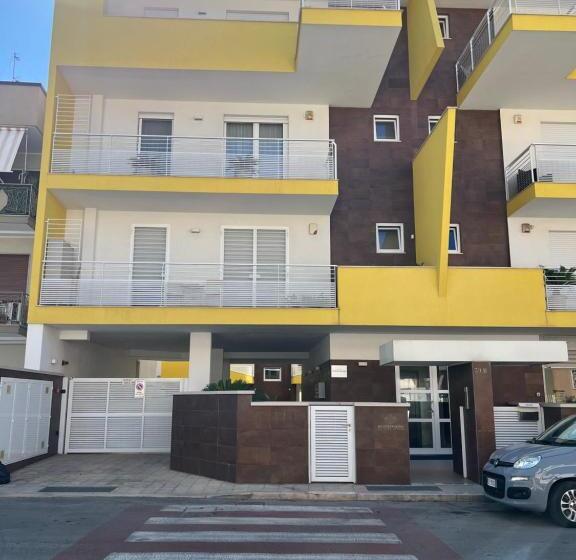 Пансион Dominus Luxury Apartment