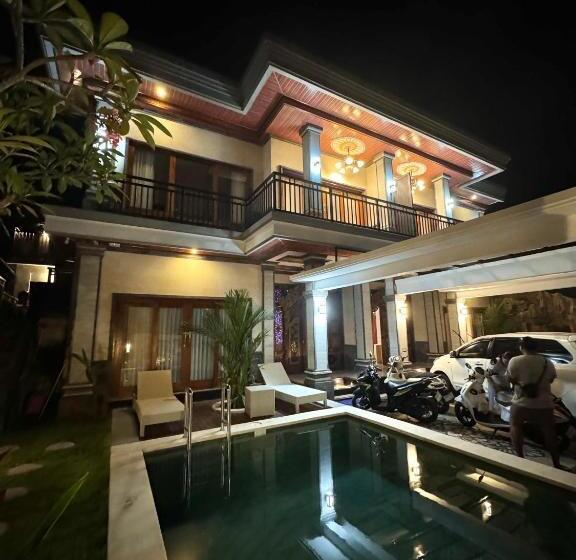 پانسیون The Wahyu Villa