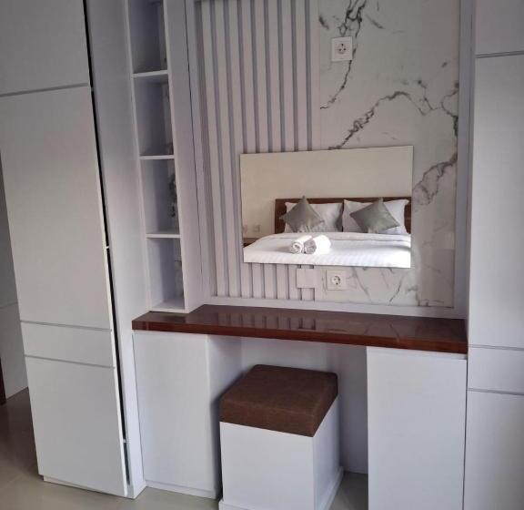 پانسیون The Wahyu Villa