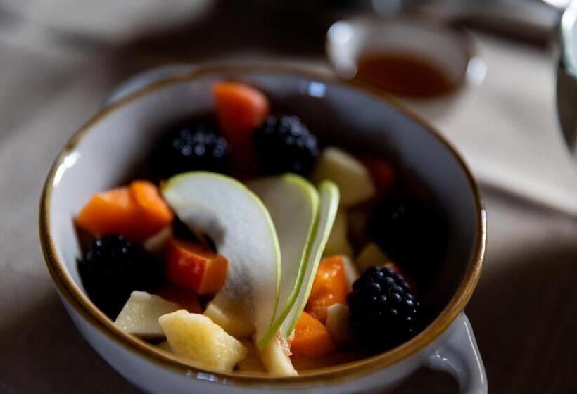 مبيت وإفطار Podere Giusto