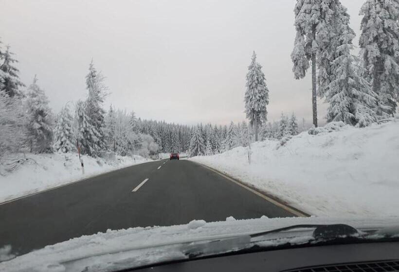 تختخواب و صبحانه Unik Villa Kurz Urlaub Mit Veranda Und Balkon