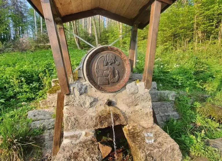 Aamiaismajoitus (B&B) Unik Villa Kurz Urlaub Mit Veranda Und Balkon