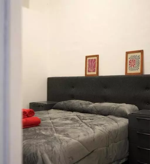 تختخواب و صبحانه Viavia Bsas Guesthouse 484