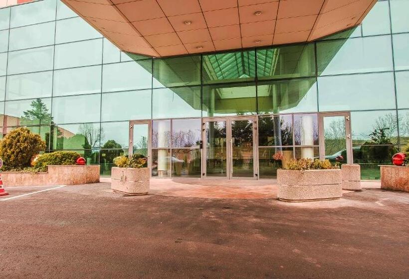 هتل Romeo Nights Love Rooms Jacuzzi Hydromassage