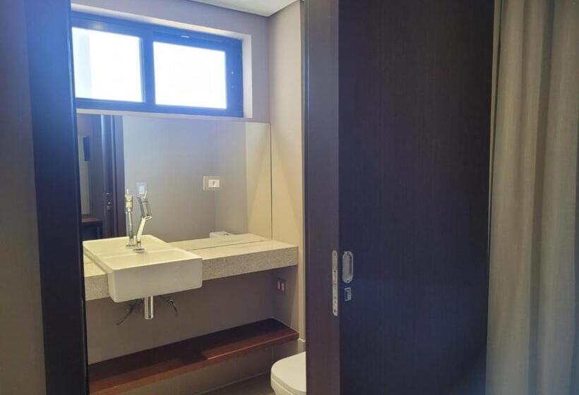 酒店 Roochelle Convention By Nobile