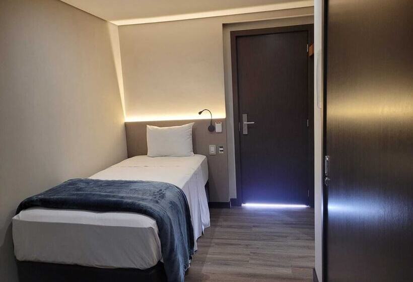 酒店 Roochelle Convention By Nobile