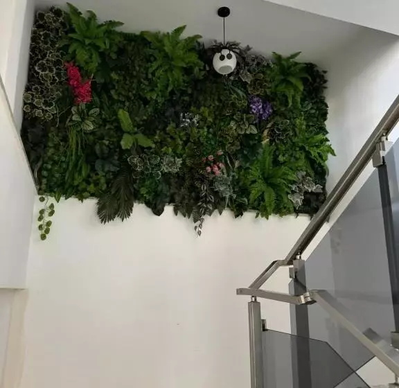 هتل Veranda