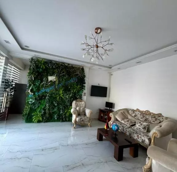 هتل Veranda